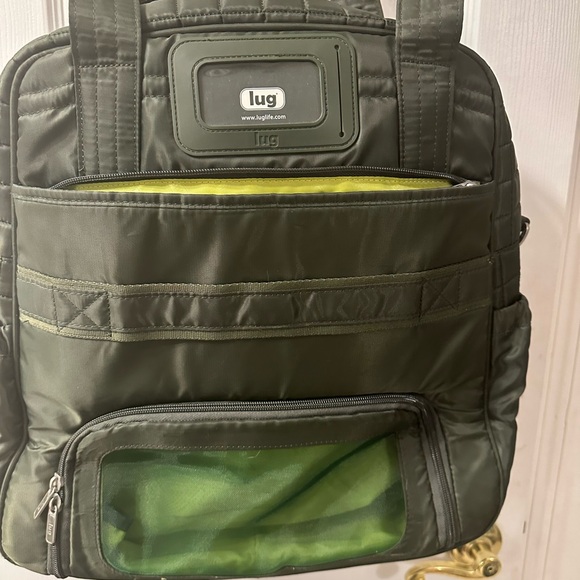 LUG Puddle Jumper Travel Multipurpose Nylon Bag...Olive Green - Picture 4 of 9